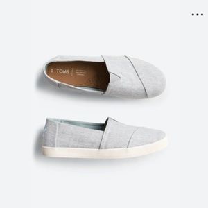 Toms Slip On Sneaker